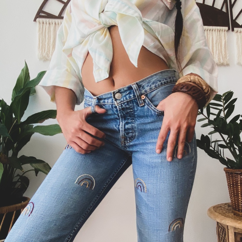 ONE OF A KIND LEVI HAND EMBROIDERED RAINBOW JEANS - Picture 5 of 16